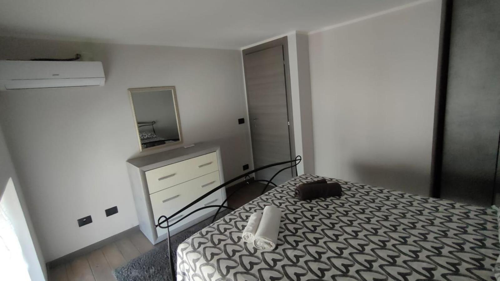 Louis Home Syracuse Екстер'єр фото